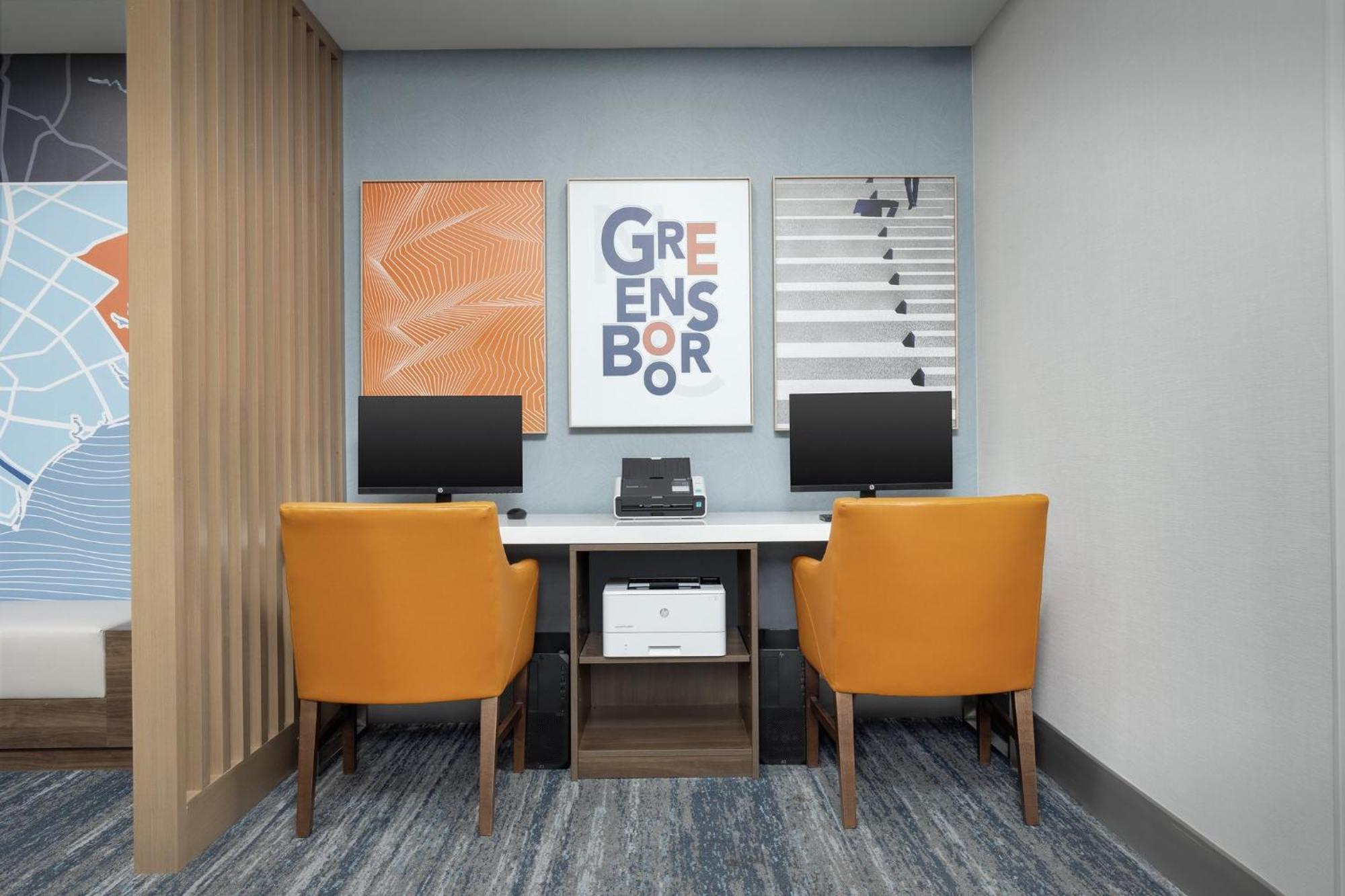 Holiday Inn Express Hotel & Suites Greensboro - Airport Area By Ihg Exterior photo